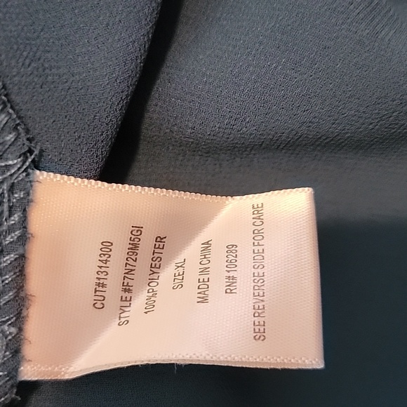 Society Girl Teal Blouse with open split back hem - Picture 6 of 7